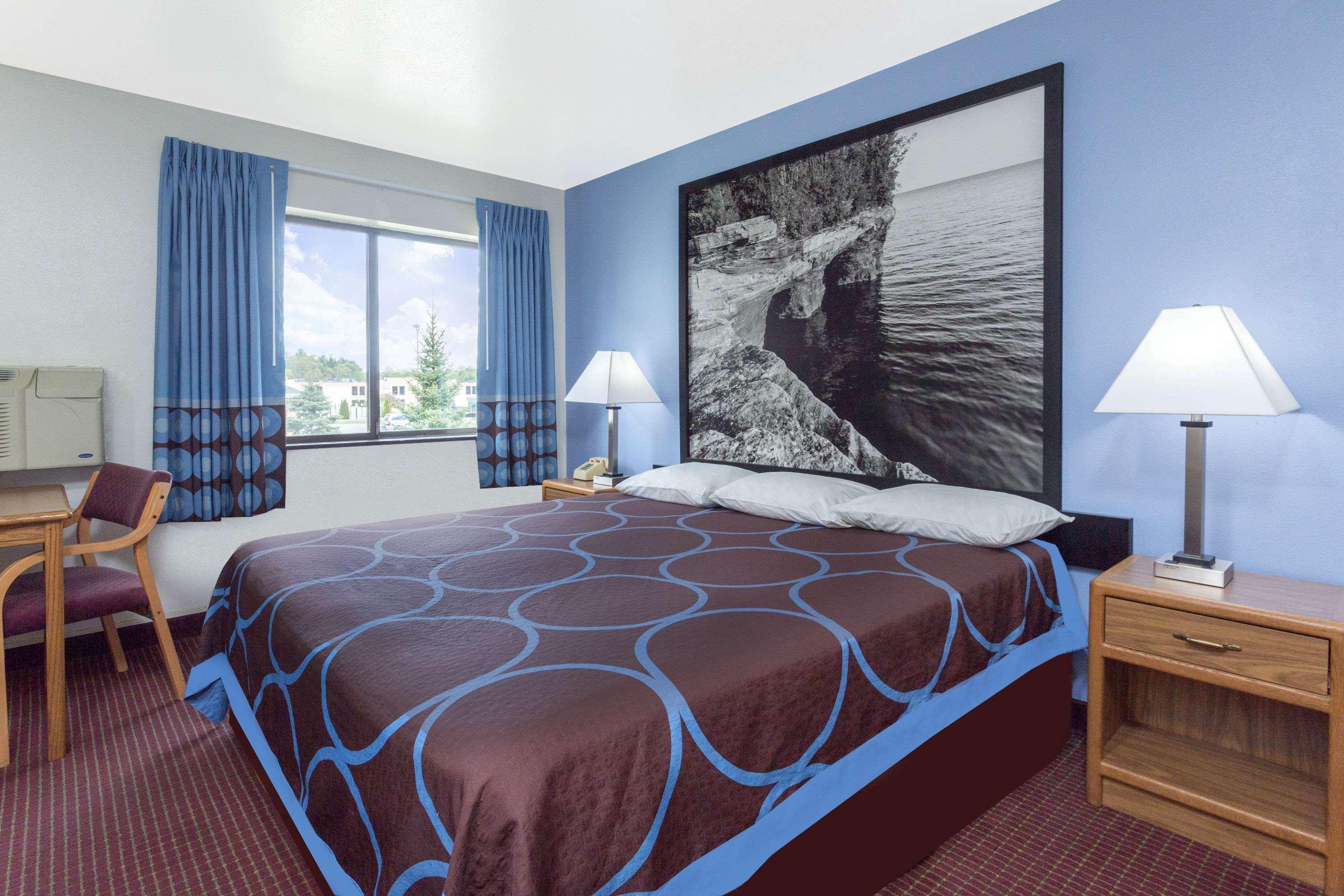 Super 8 By Wyndham Wisconsin Dells Hotell Eksteriør bilde